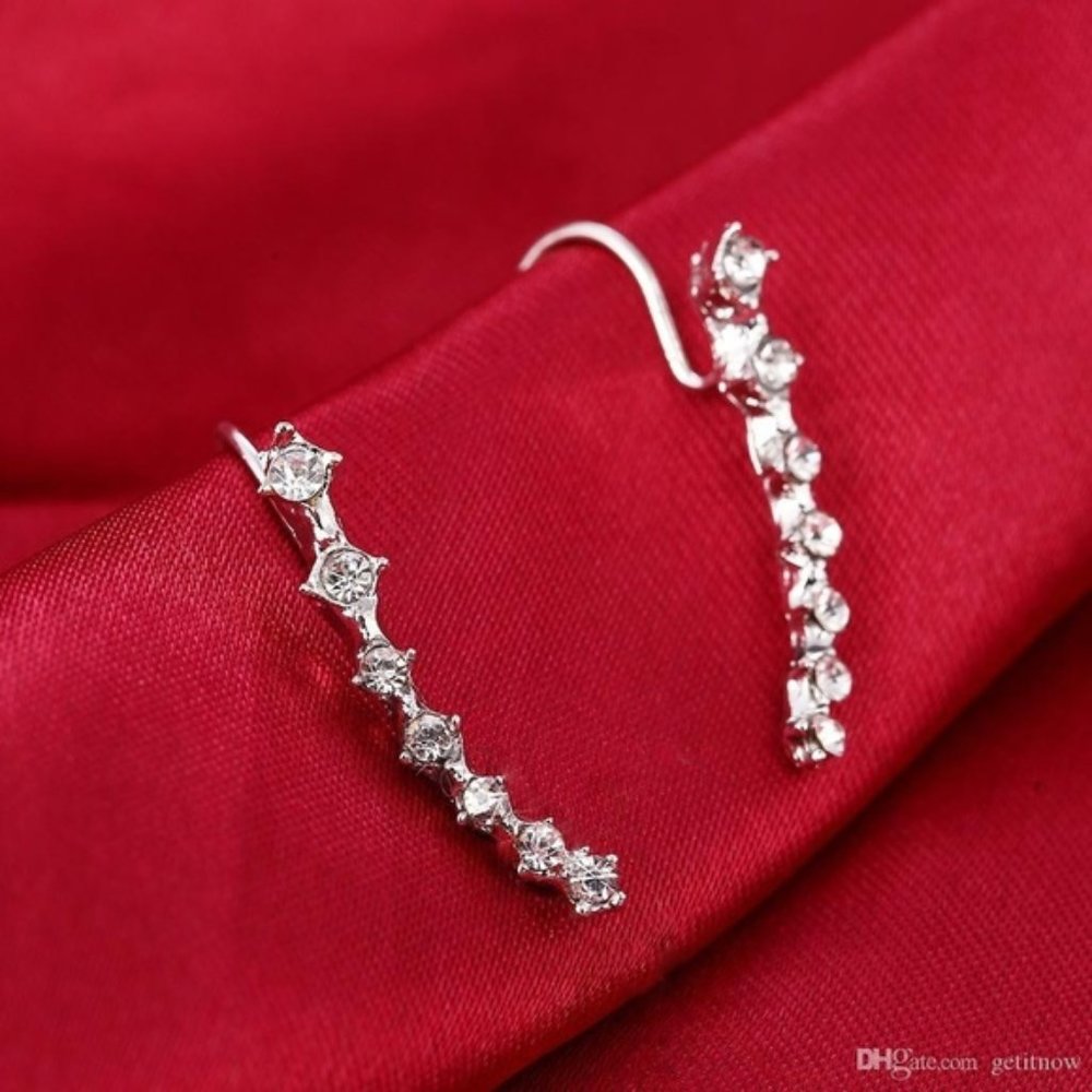 🌹3/$25🌹Rhinestone Ear Climber Earrings - Picture 3 of 6
